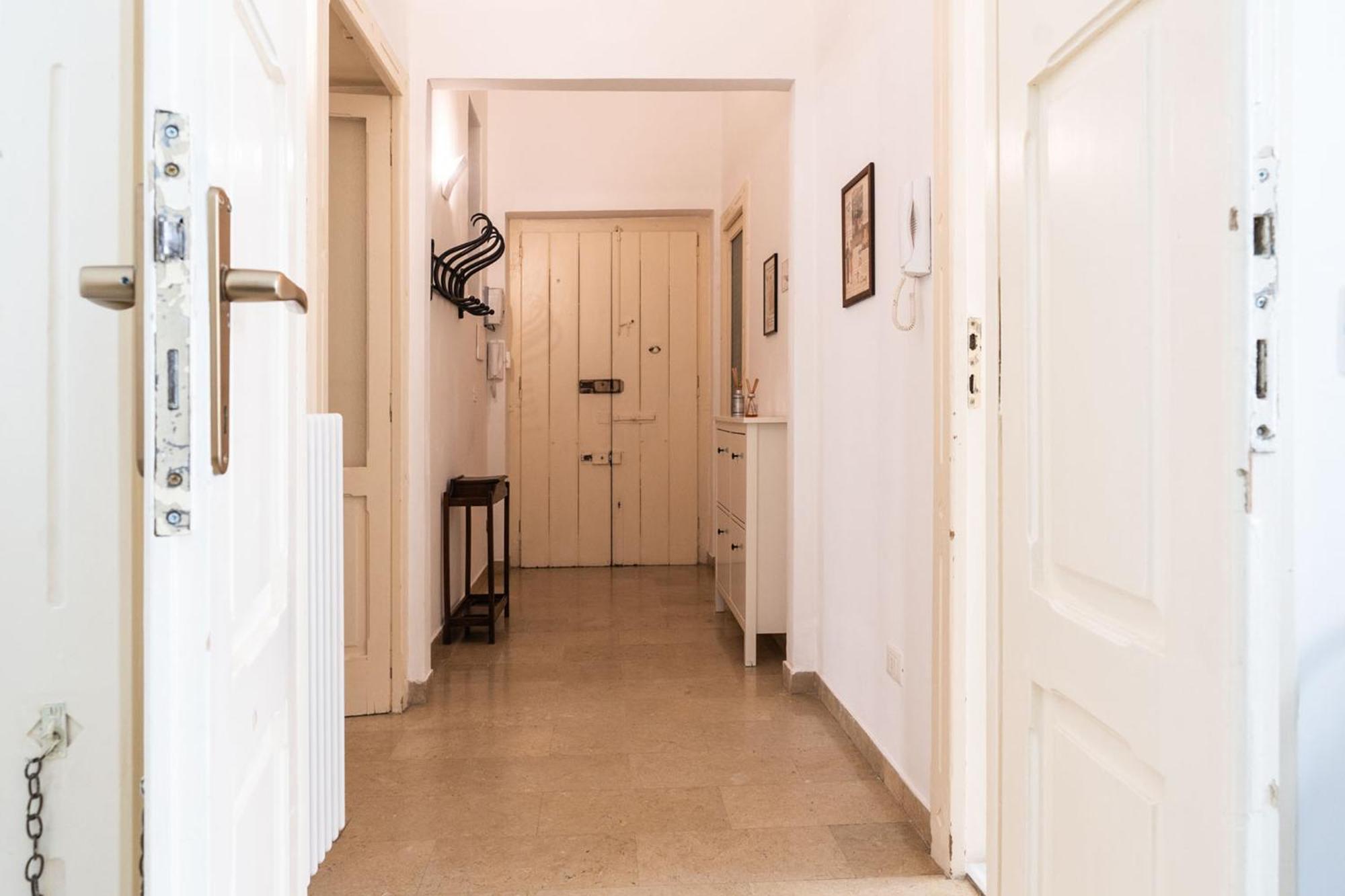バーリNena Houseアパートメント エクステリア 写真